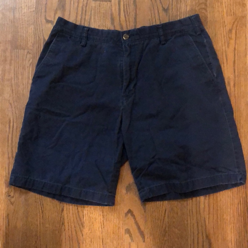 Navy Nautical flat front shorts. Size 36